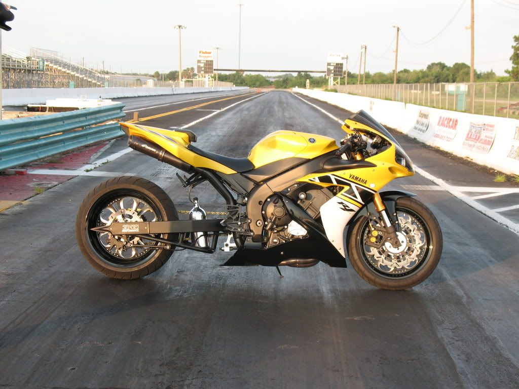 2006 yamaha r1 50th anniversary fairings