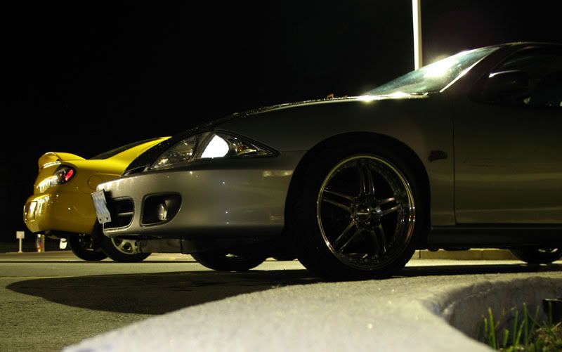 IMAGE: http://i41.photobucket.com/albums/e256/blinddemonz/My%20Digital%20Camera/minenroys.jpg