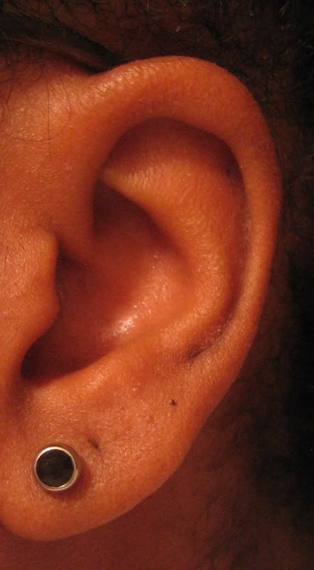 sizes of ear gauges. size gauges, ear piercing