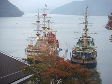os barcos de hakone