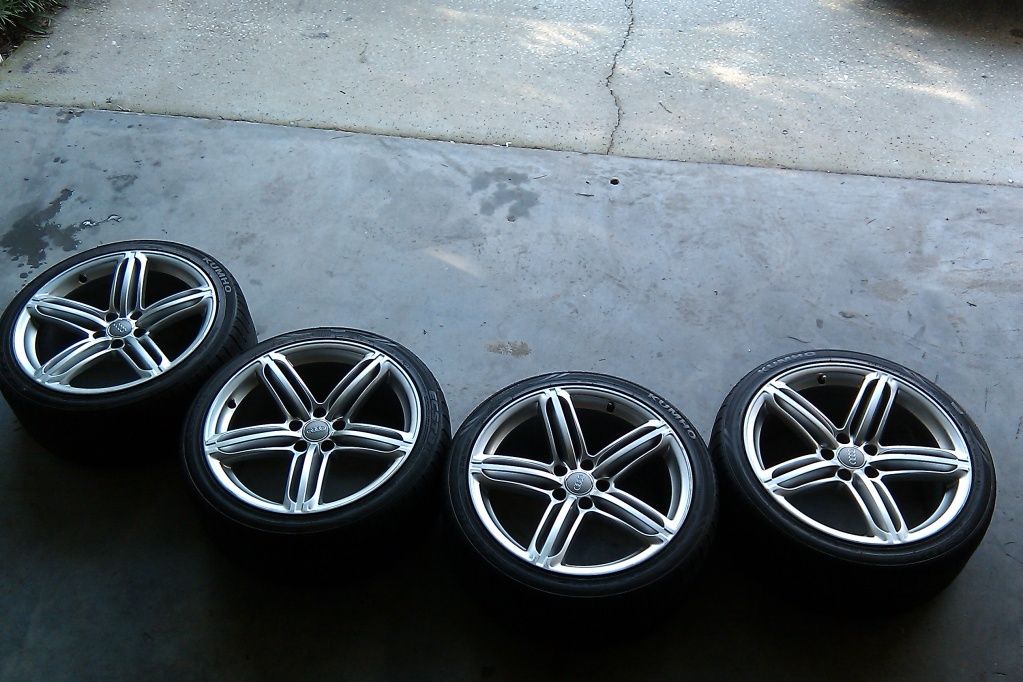 FS 19x9" OE Audi S5/ RS5 "peelers" ET33 with kumho Ecsta's VW Vortex