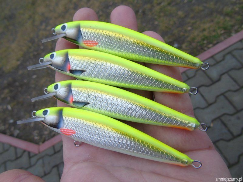 Sandokan%209cm%2010-11g%20toncy%20fluo%2