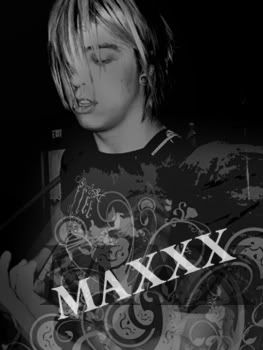 Maxxx O'Connell - Guitar/Backing Vox
