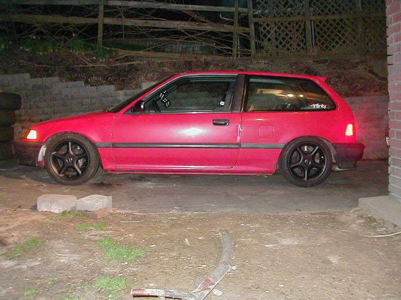 http://i41.photobucket.com/albums/e270/4gcivic69/1007.jpg