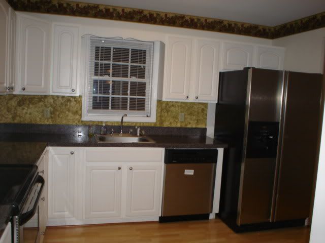 [Image: Kitchen2.jpg]