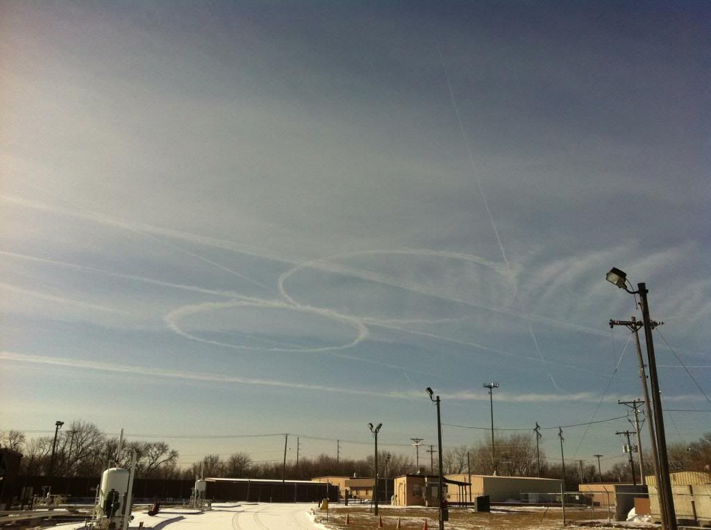 IMAGE: http://i41.photobucket.com/albums/e274/schultizzle/Weather%20Etc/photo4_zps54ac042e.jpg