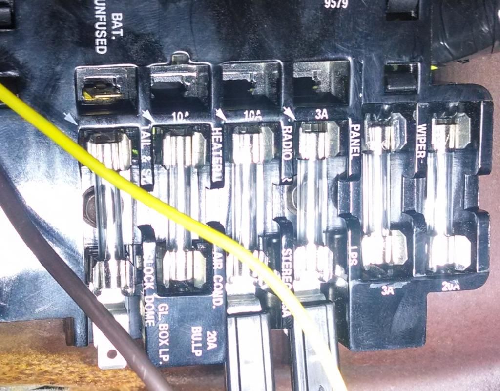 I looked at the Shop Manual and I found what is seen below; but when I look at the box itself the fuses are either 20A, 10A or 3A. What should I use?