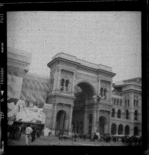 scanner negativi galleria di milano