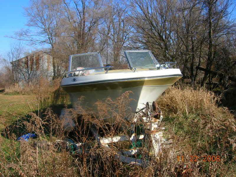 talullaandboattarping023.jpg