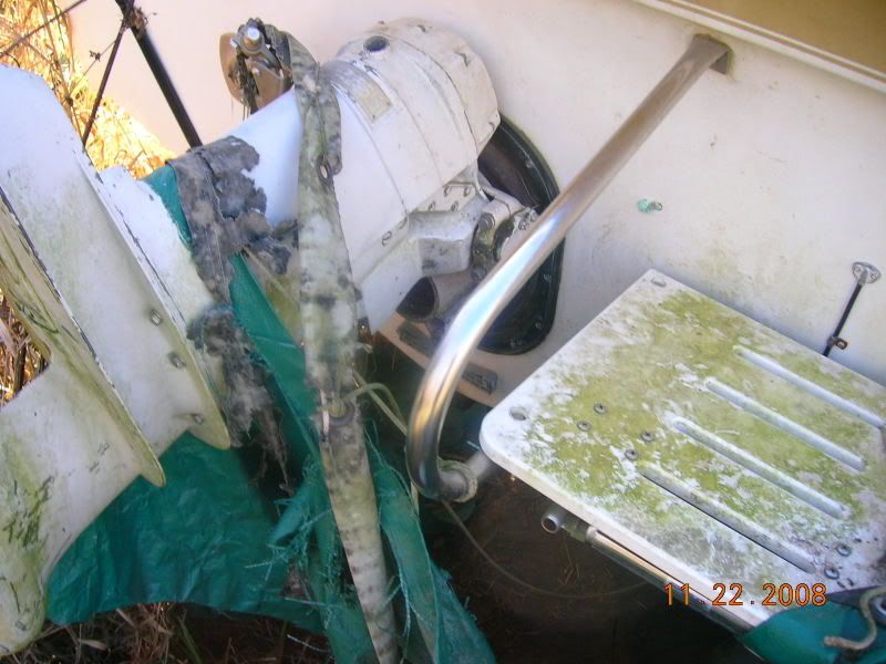 talullaandboattarping025.jpg