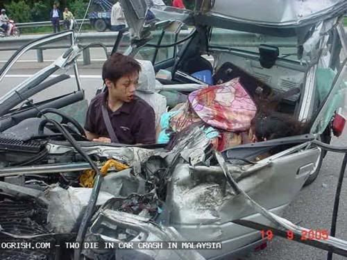 Image from paultan.org, hosting by Photobucket. WARNING - link has some very EXPLICITLY GORY photos of this accident
