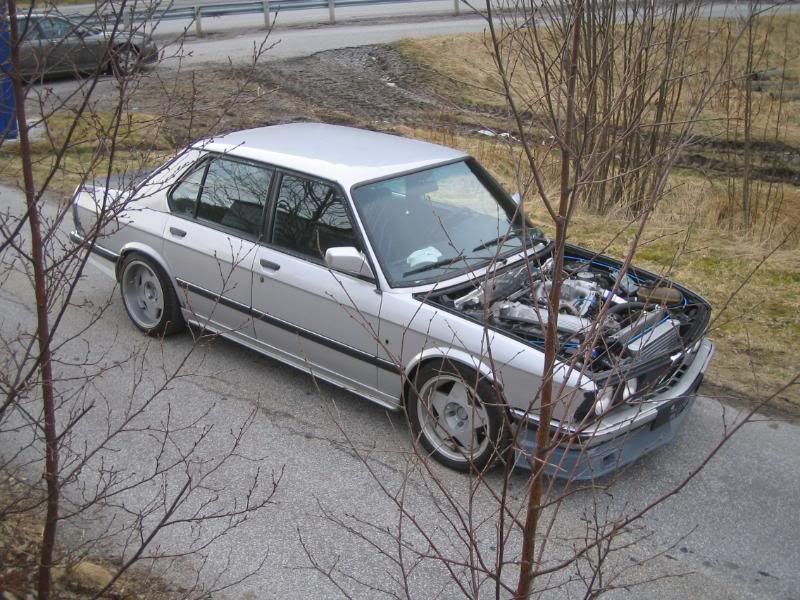 bmw-166.jpg