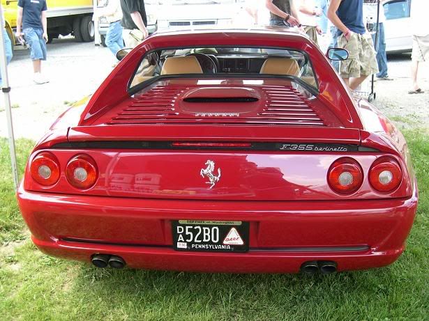 http://i41.photobucket.com/albums/e300/Onefastmonkey/Carlisle/ferrari1.jpg