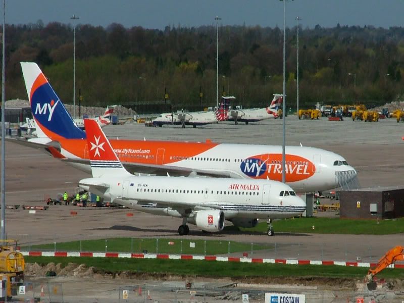 http://i41.photobucket.com/albums/e300/pauldyson1uk/230406airmalta.jpg