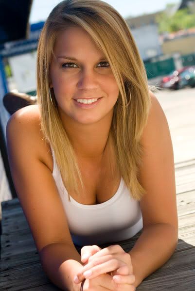 IMAGE: http://i41.photobucket.com/albums/e300/vickij89/IMG_2264.jpg